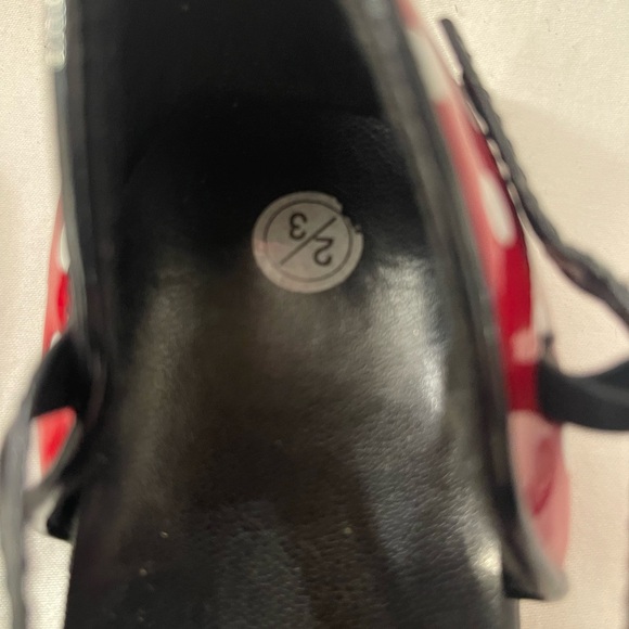 NWT MINNIE MOUSE SHOES SIZE 2/3 BOUGHT AT DISNEY STORE VINTAGE 90’S - Picture 5 of 7